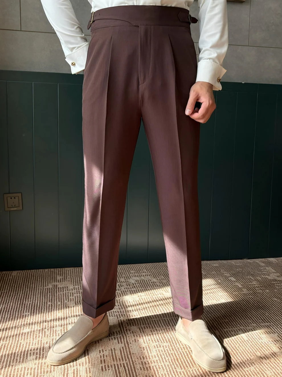 Suit 2